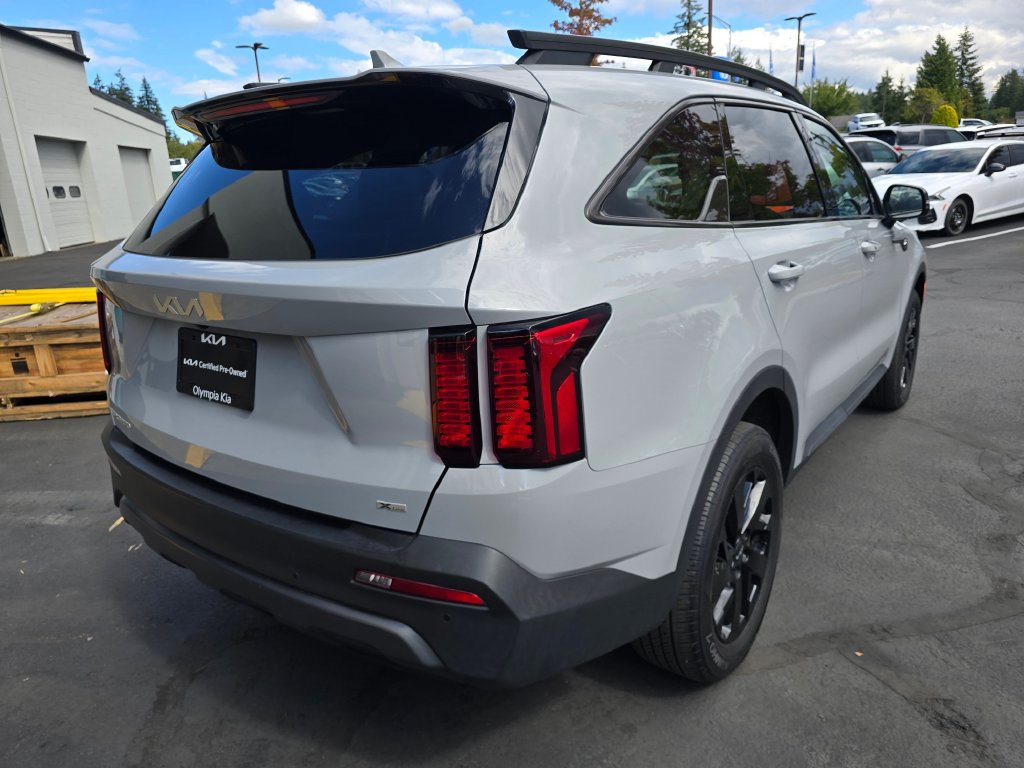 Used 2023 Kia Sorento S w/ Panoramic Sunroof Package AWD/4WD image 4