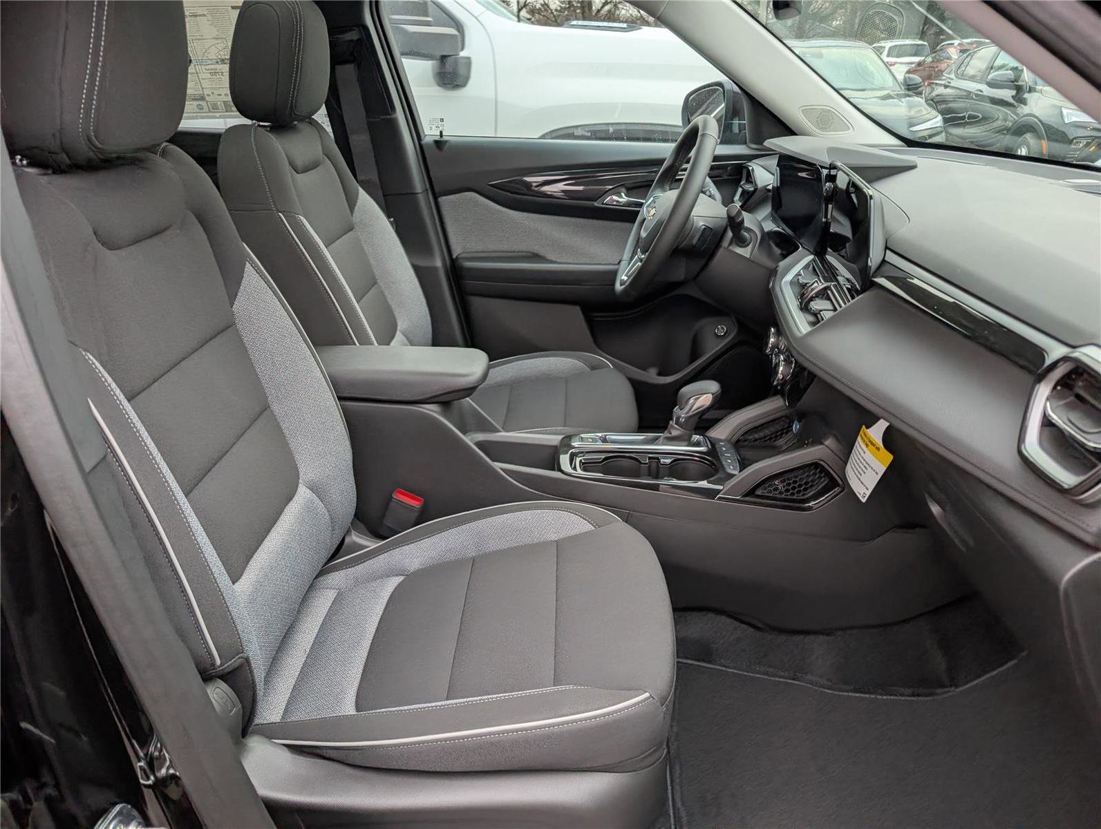 New 2026 Chevrolet TrailBlazer LT w/ Convenience Package image 8