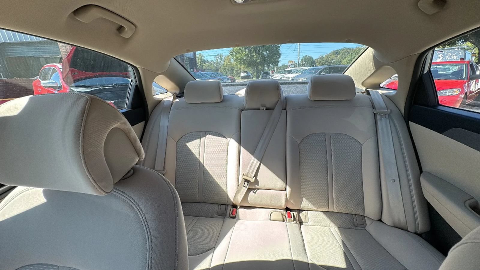 Used 2016 Hyundai Sonata SE FWD image 12