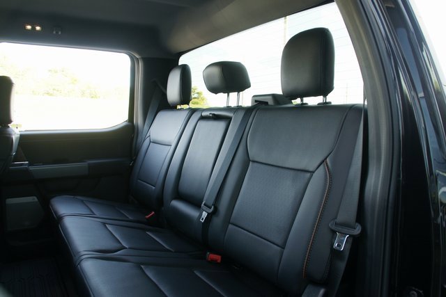 New 2026 Ford F250 Lariat image 32