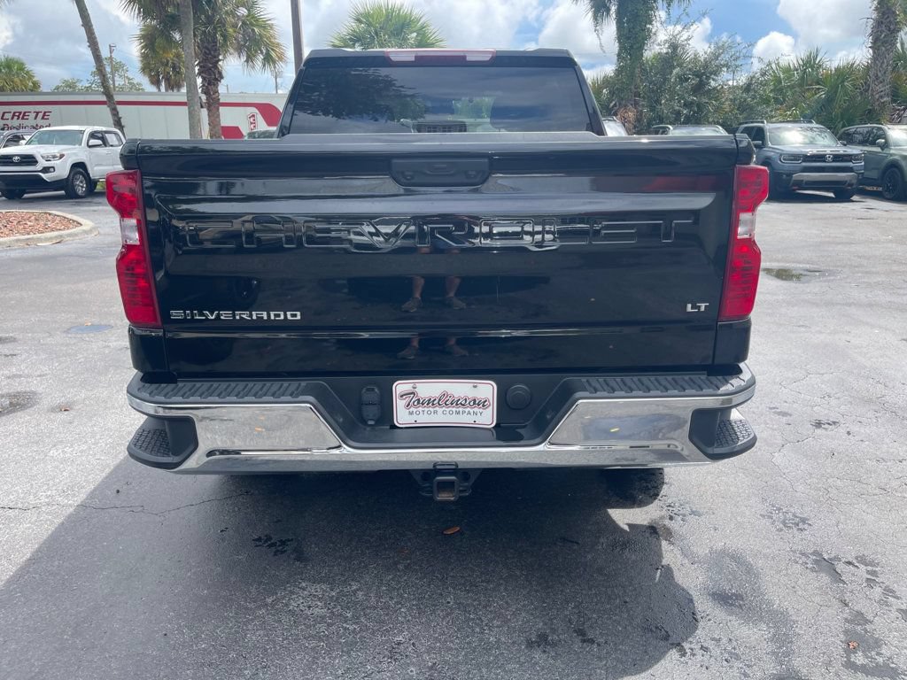Used 2025 Chevrolet Silverado 1500 LT RWD image 4
