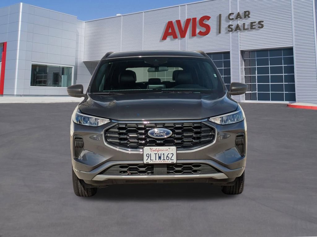 Used 2024 Ford Escape ST-Line image 2