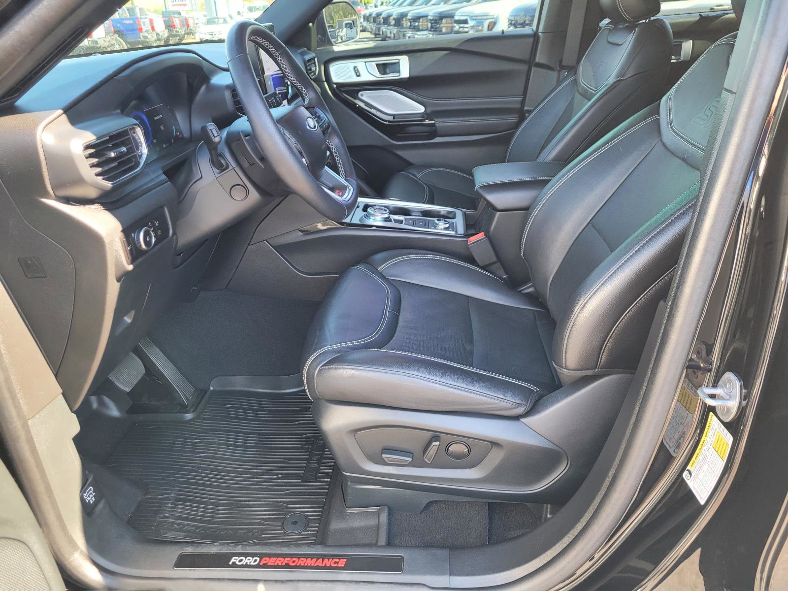 Used 2023 Ford Explorer ST w/ Equipment Group 401A image 10