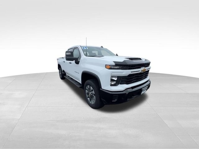 Certified 2024 Chevrolet Silverado 2500 Custom w/ Custom Value Package image 2