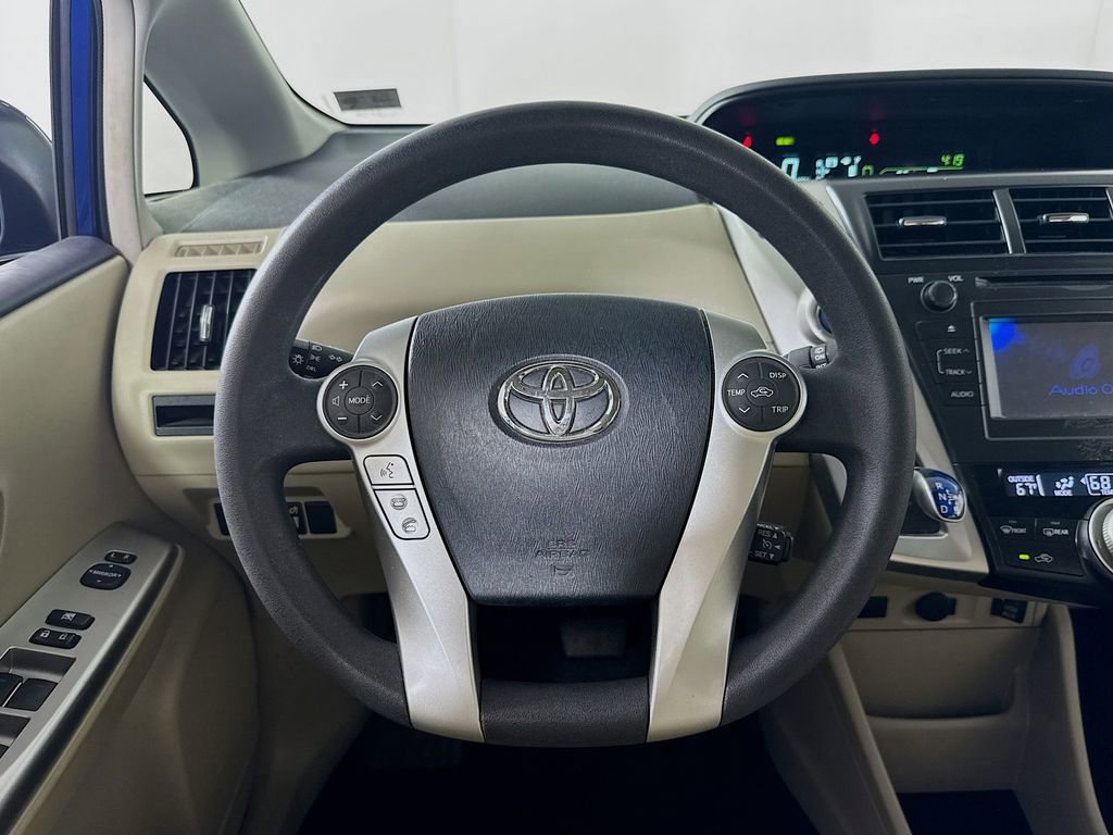 Used 2014 Toyota Prius V Three FWD image 11