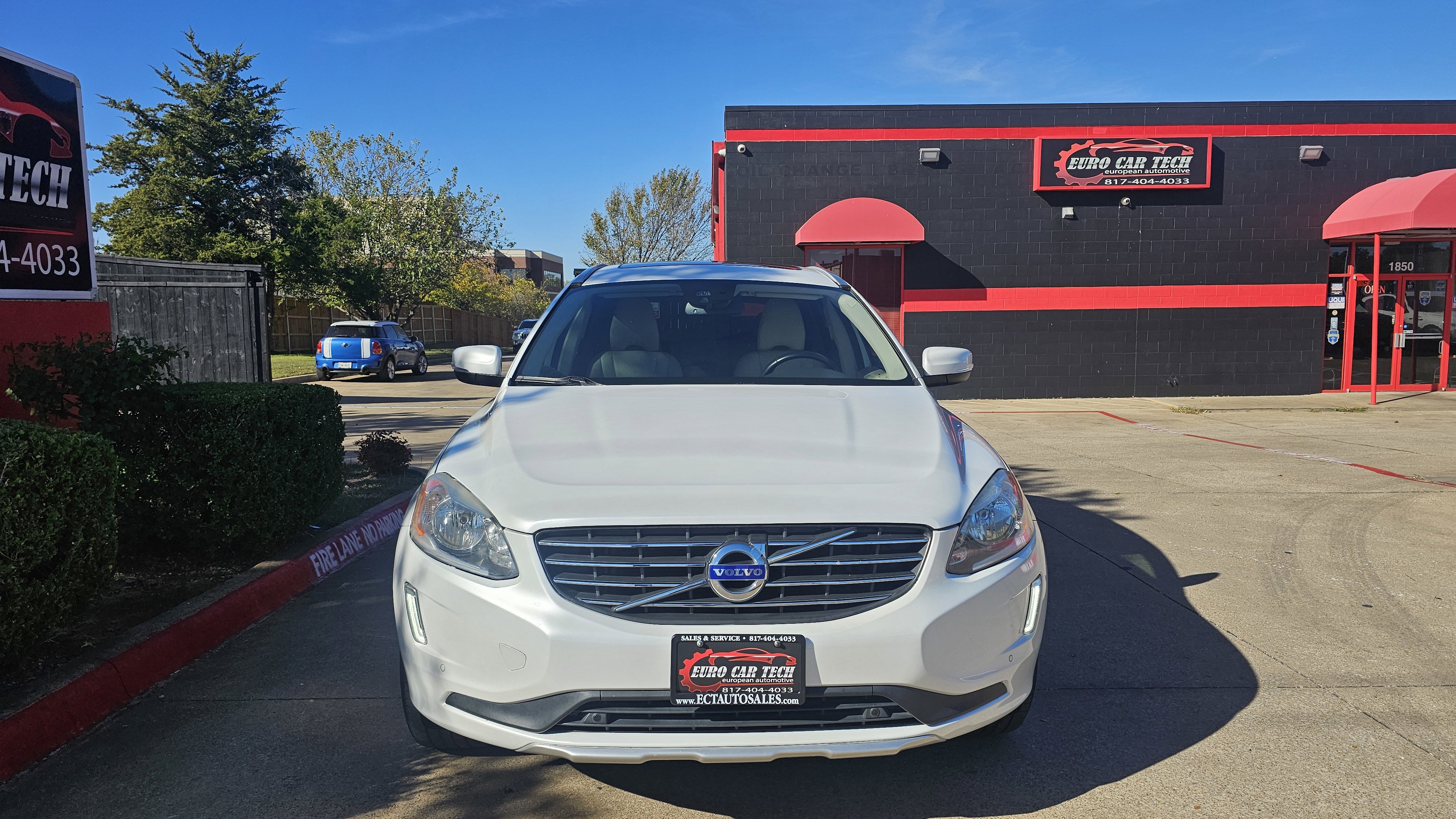 Used 2015 Volvo XC60 T5 Platinum image 5