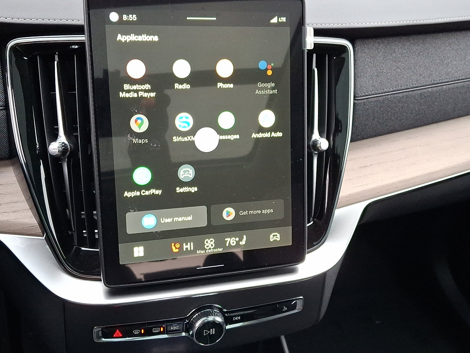 New 2026 Volvo XC90 T8 Plus w/ Protection Package Premier image 11