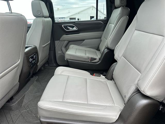 Used 2021 Chevrolet Suburban Z71 w/ Z71 Signature Package AWD/4WD image 49
