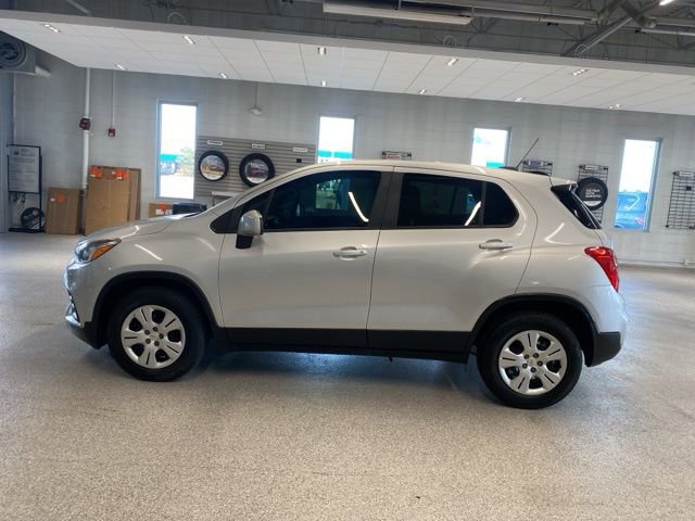 Used 2017 Chevrolet Trax LS image 9