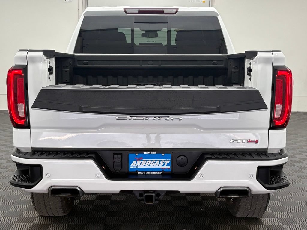 Used 2024 GMC Sierra 1500 AT4 w/ AT4 Premium Package AWD/4WD image 9