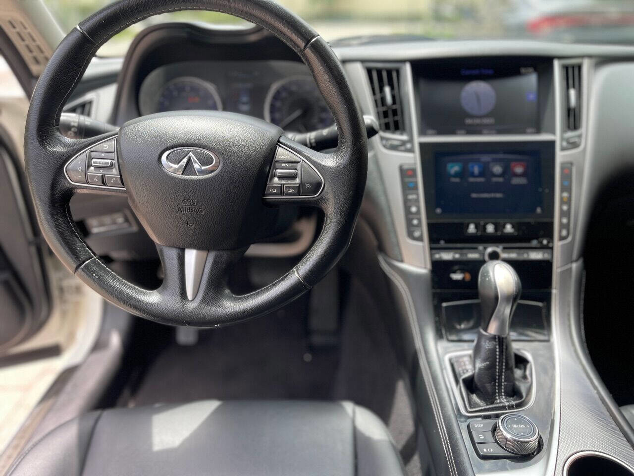 Used 2016 INFINITI Q50 Premium image 18