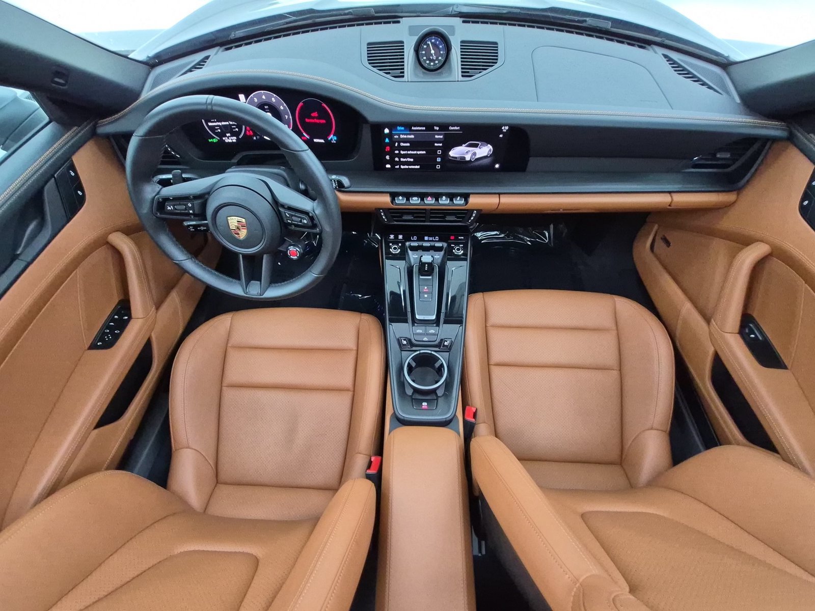 Used 2025 Porsche 911 Carrera GTS RWD image 19