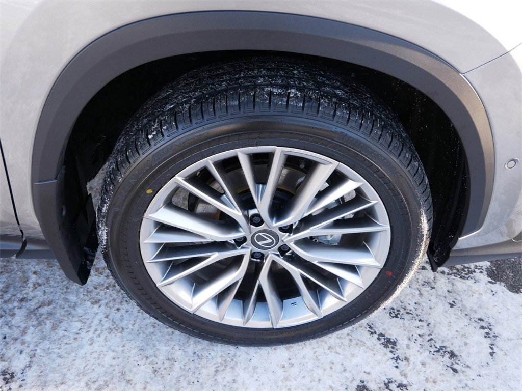 Certified 2026 Lexus NX 350 AWD w/ Accessory Package (K3) image 7