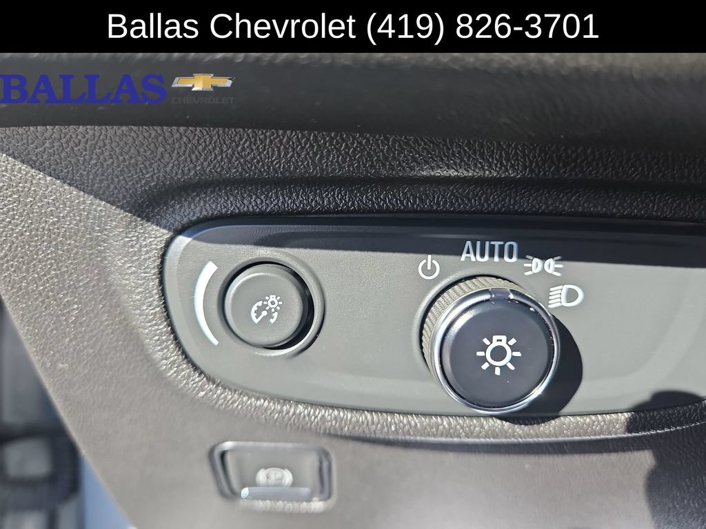 Certified 2023 GMC Terrain SLE w/ Driver Convenience Package FWD image 18