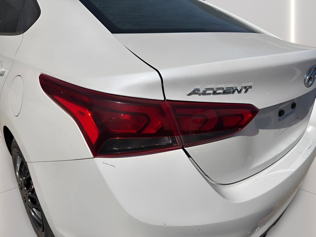 Used 2019 Hyundai Accent SE image 6