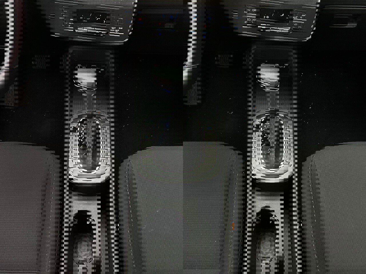 Used 2025 Hyundai Kona SEL image 15