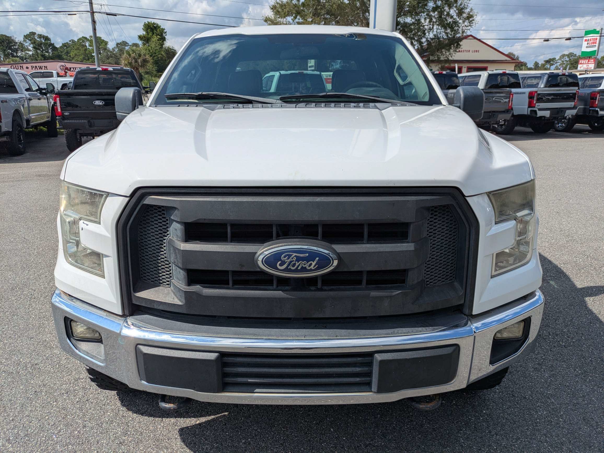 Used 2015 Ford F150 XL w/ Equipment Group 101A Mid AWD/4WD image 9