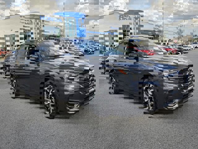 Used 2023 Subaru Legacy Premium image 7