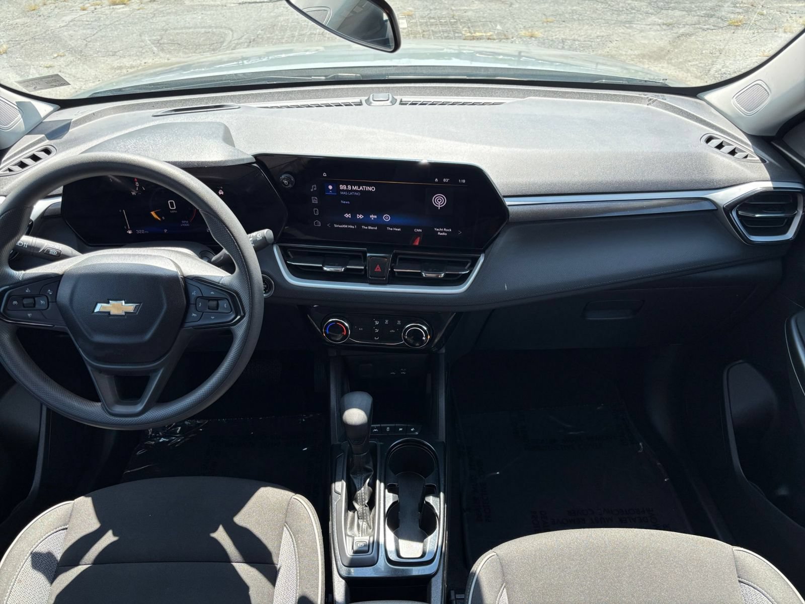 Used 2025 Chevrolet TrailBlazer LT FWD image 30