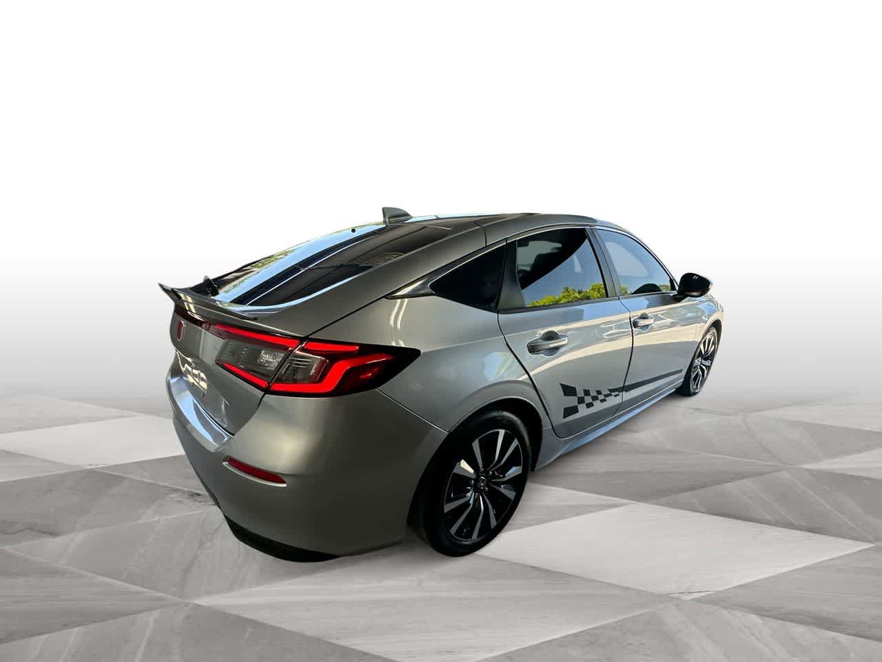 Used 2024 Honda Civic EX-L image 8