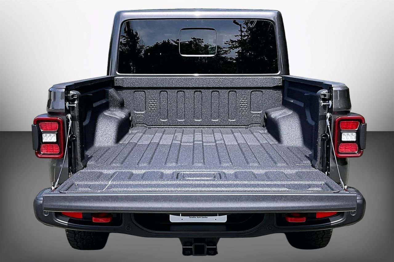 New 2026 Jeep Gladiator Rubicon AWD/4WD image 20