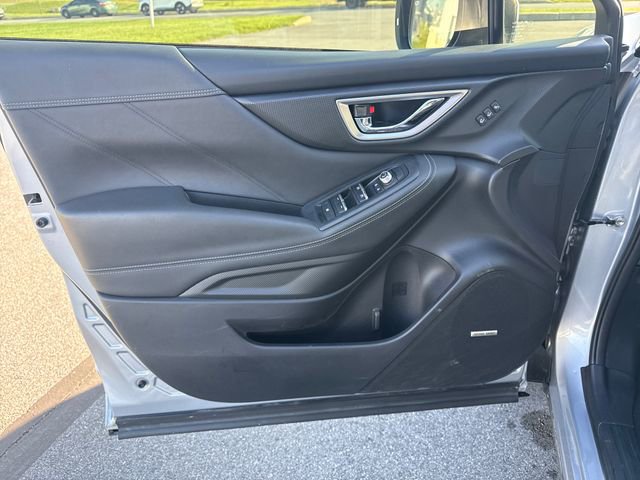 Used 2024 Subaru Forester Touring w/ POP Package 3 AWD/4WD image 25