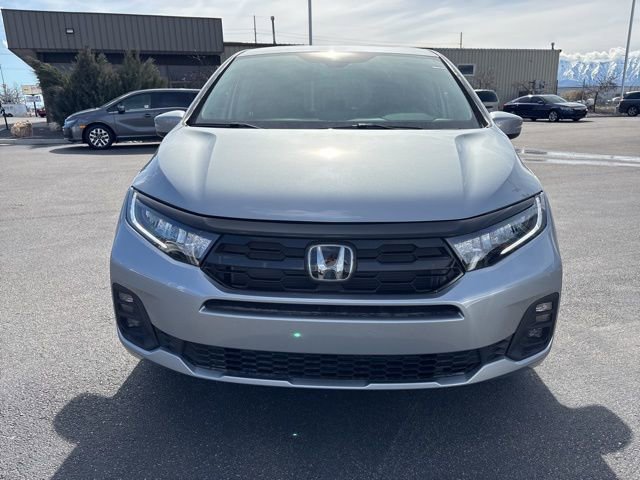 New 2026 Honda Odyssey Touring image 8