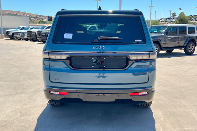 New 2026 Jeep Grand Wagoneer Summit AWD/4WD image 4