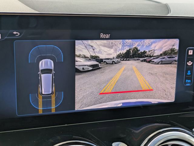 Used 2025 Mercedes-Benz GLB 250 GLB 250 w/ Winter Package image 17