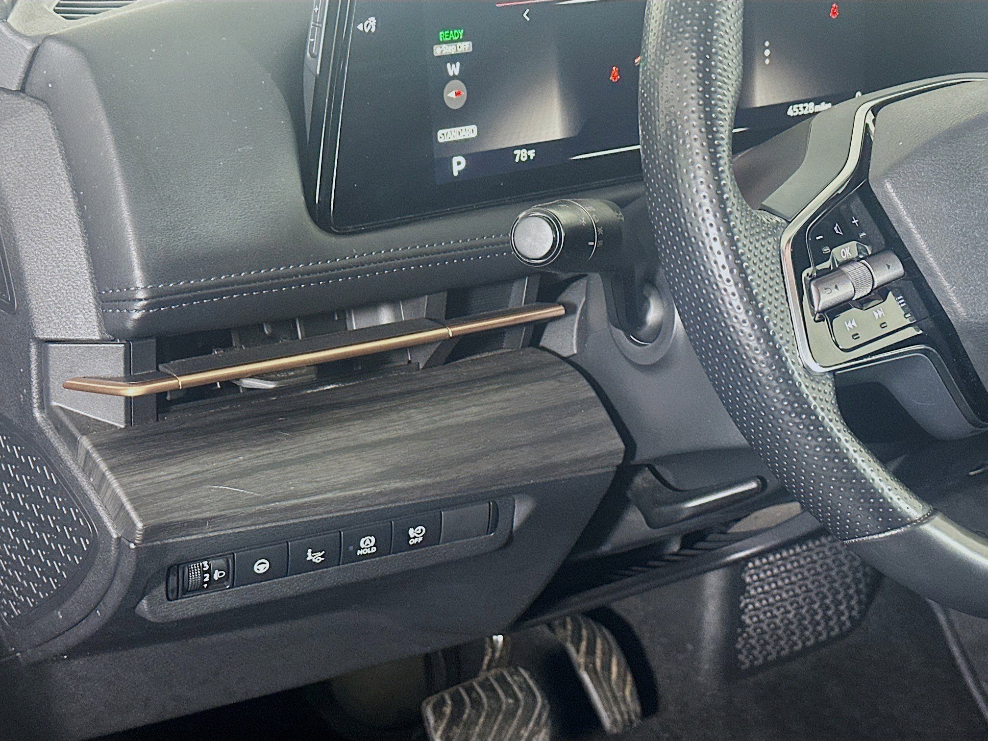 Used 2023 Nissan Ariya FWD image 17