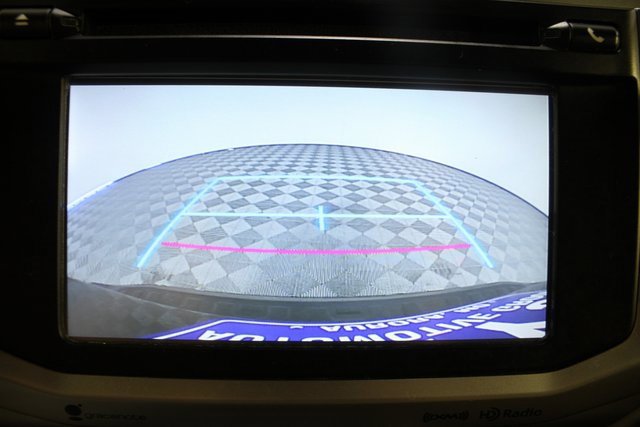 Used 2019 Toyota 4Runner SR5 image 3