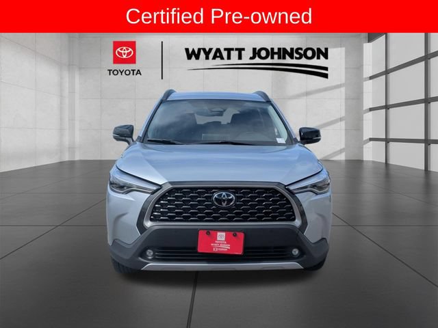 Used 2025 Toyota Corolla Cross XLE FWD image 8