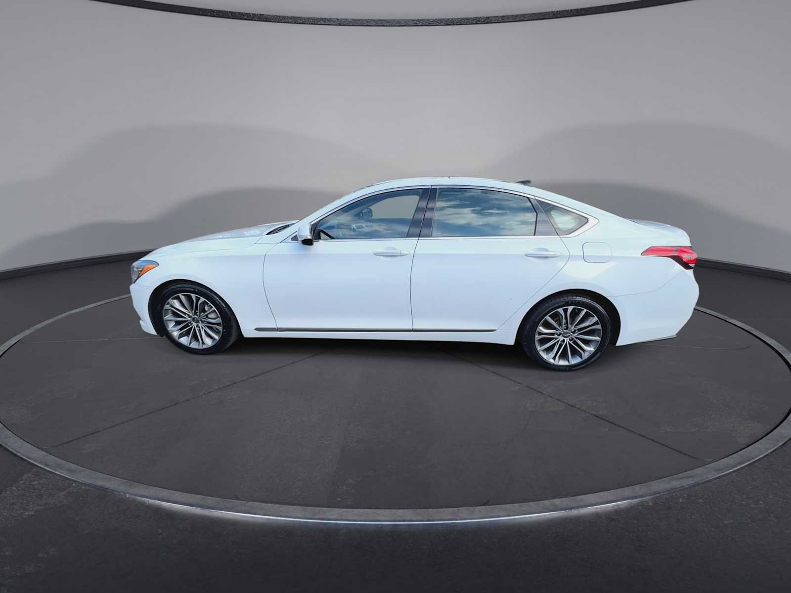 Used 2015 Hyundai Genesis 3.8 w/ Option Group 03 image 5