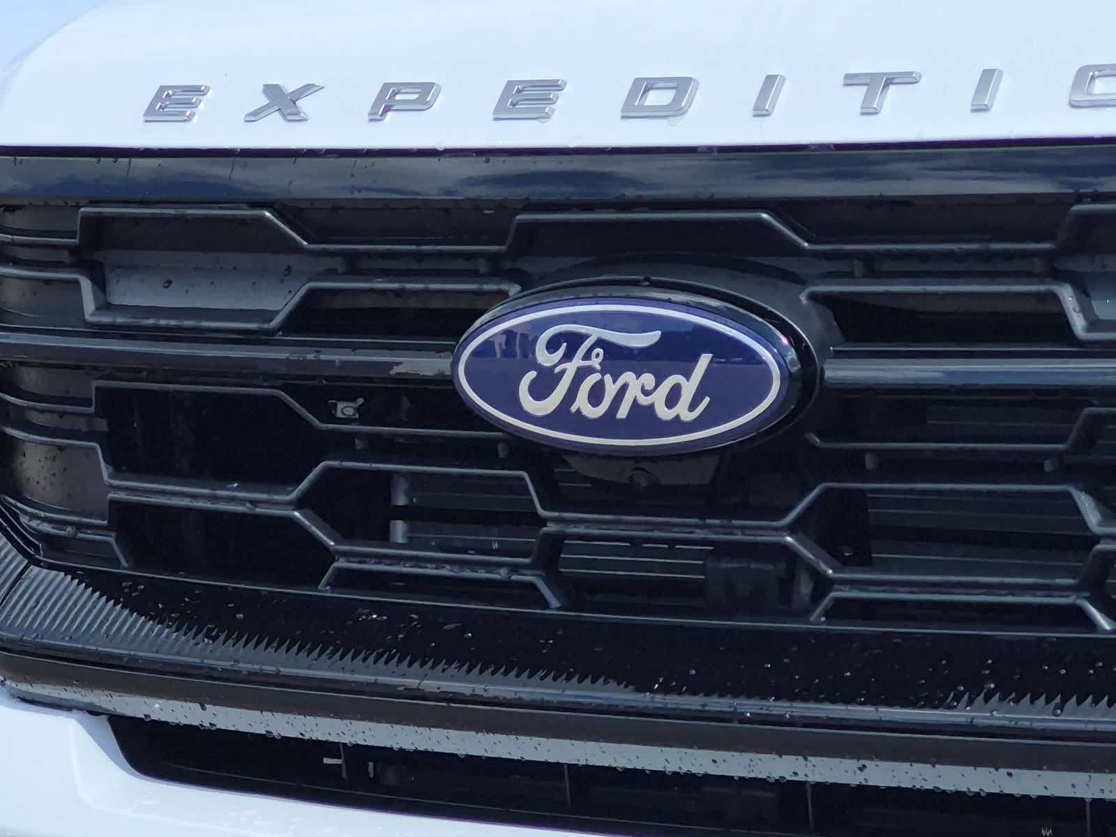 New 2026 Ford Expedition Active AWD/4WD image 12