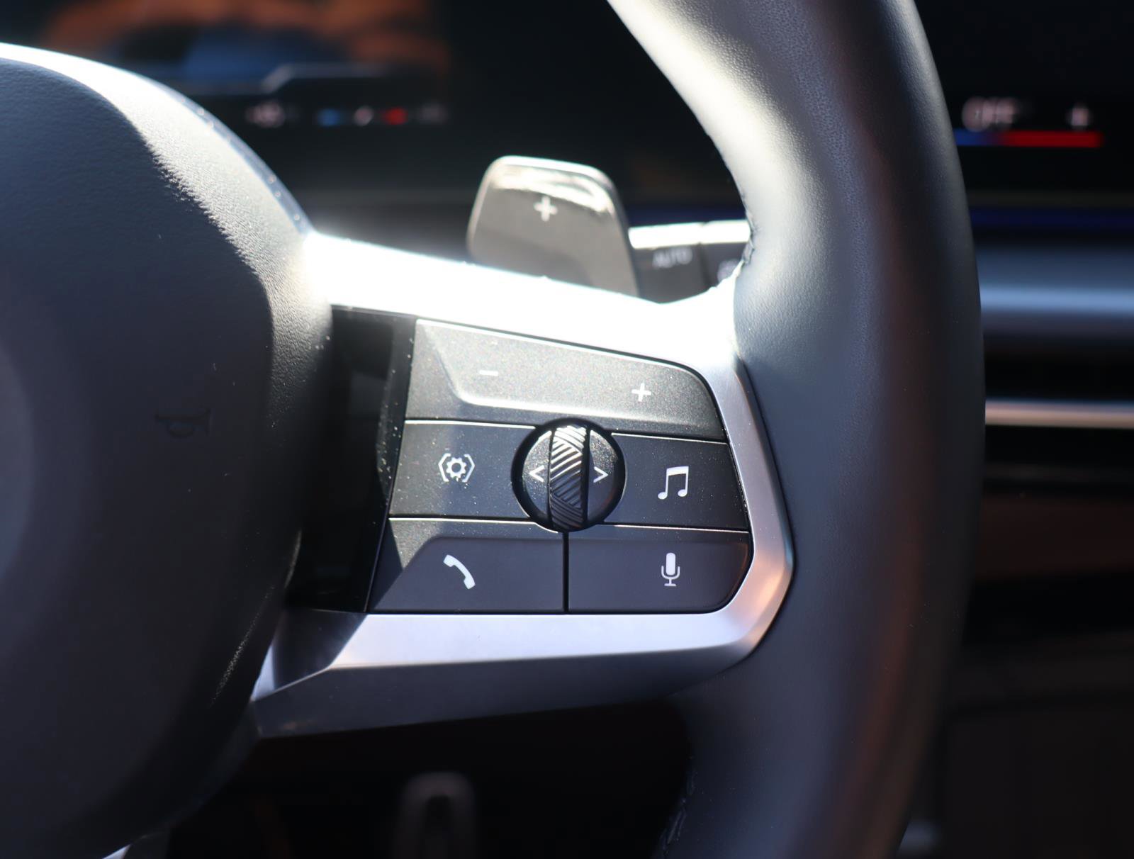 Certified 2023 BMW X1 xDrive28i w/ M Sport Package image 21