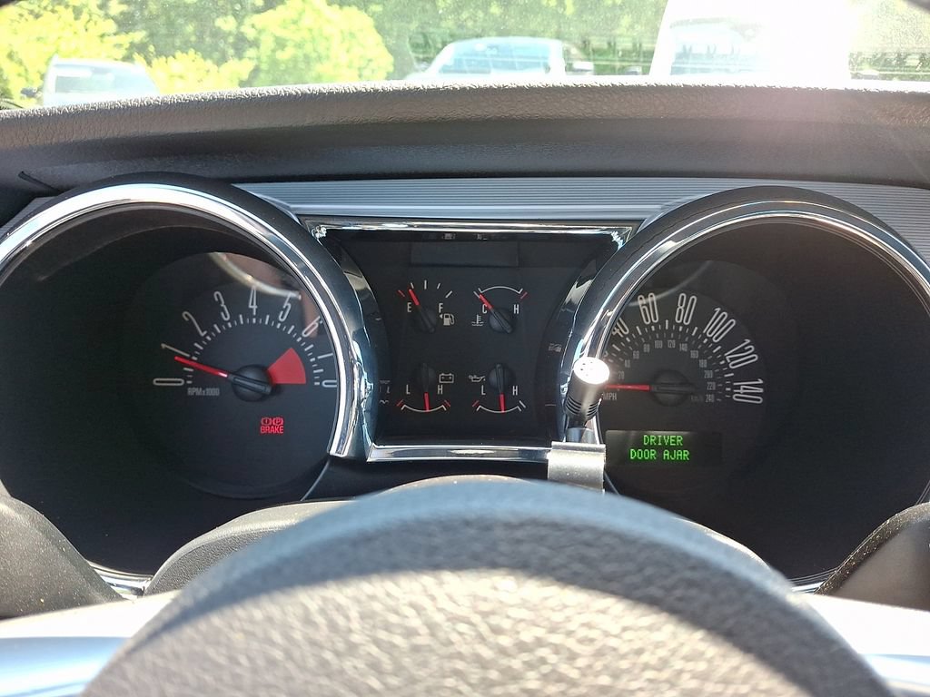 Used 2008 Ford Mustang GT Premium RWD image 17