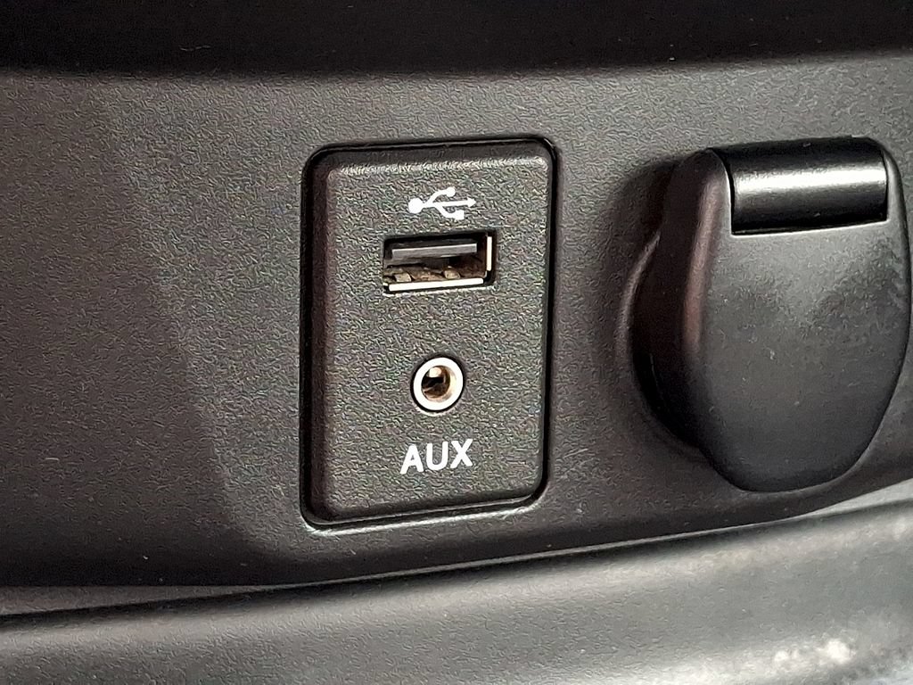 Used 2015 Nissan Rogue SL w/ SL Premium Package AWD/4WD image 26