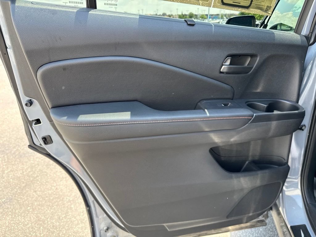 Certified 2025 Honda Passport TrailSport image 34