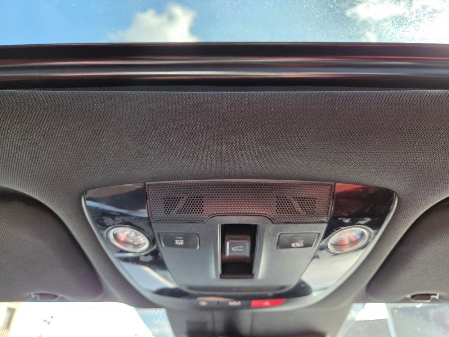 Used 2023 Kia K5 GT-Line image 12