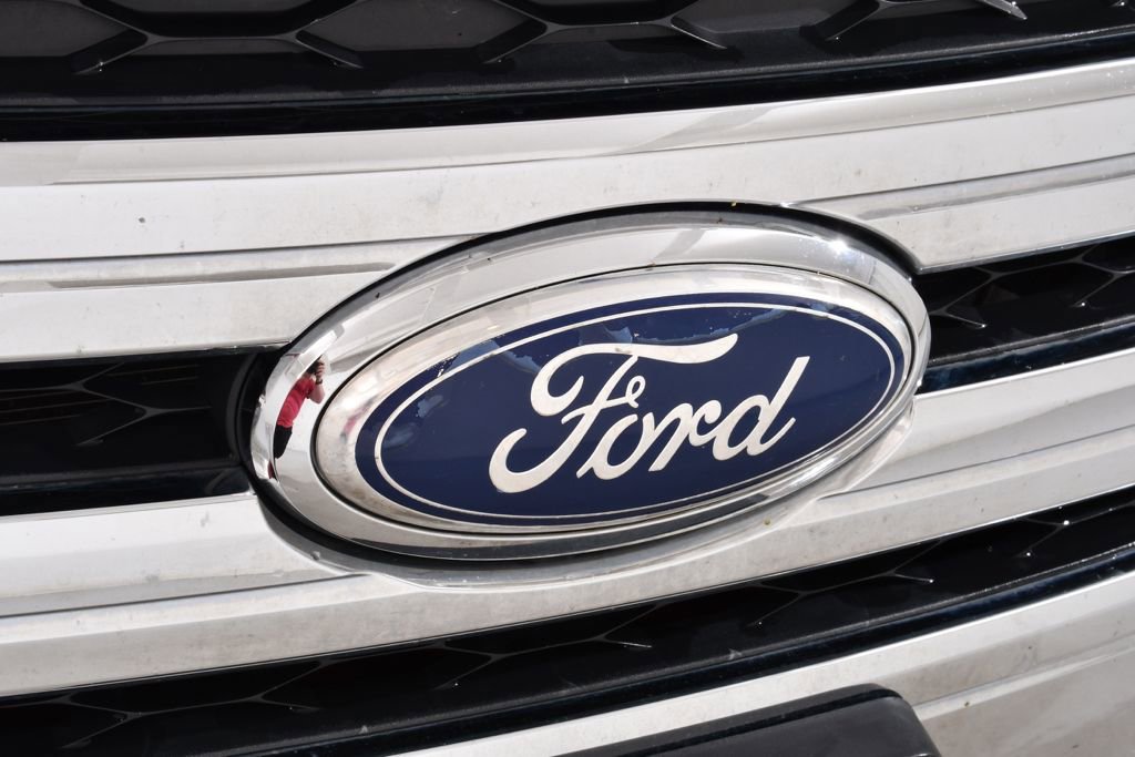 Used 2014 Ford Edge SEL w/ Equipment Group 205A AWD/4WD image 21