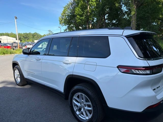 Used 2021 Jeep Grand Cherokee L Limited AWD/4WD image 3