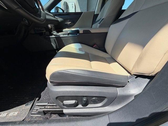 Used 2020 Lexus ES 350 w/ Premium Package image 9