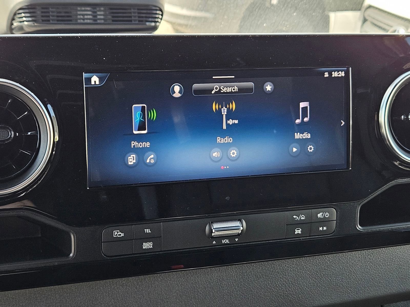 New 2025 Mercedes-Benz Sprinter 2500 image 24