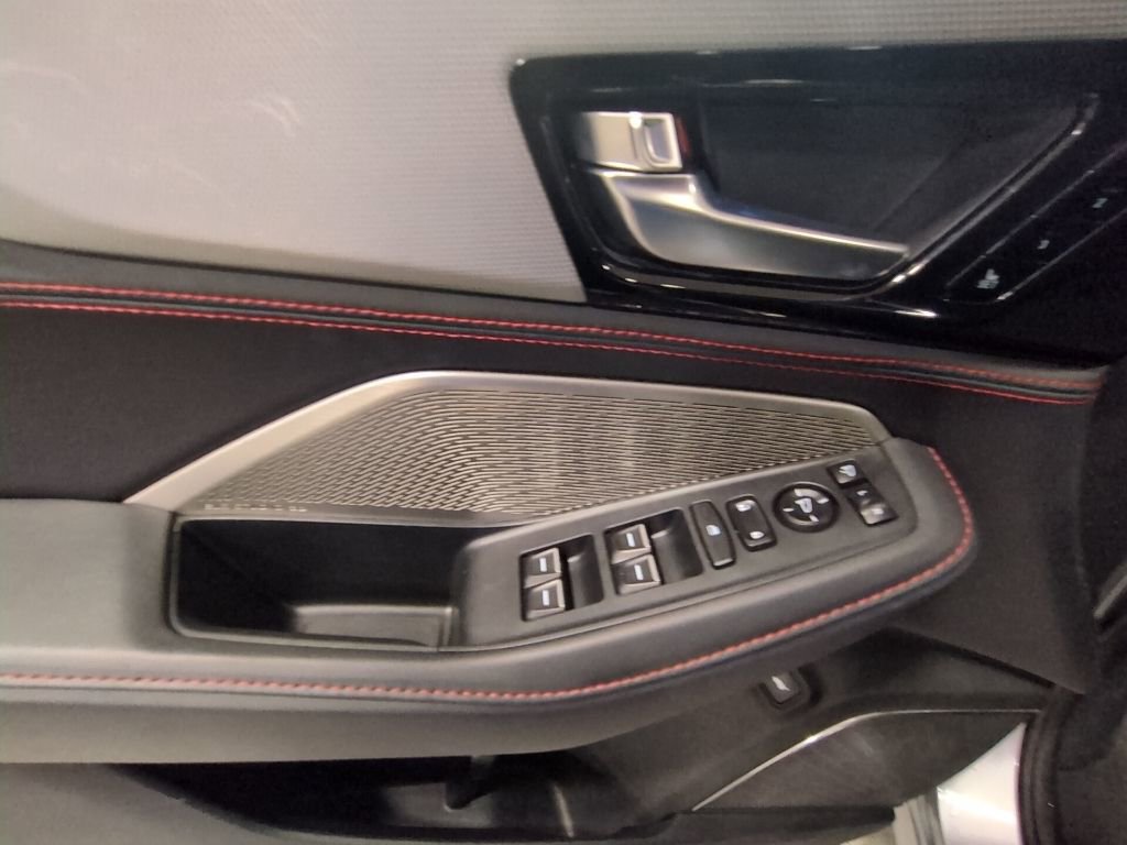 Used 2023 Acura MDX A-Spec image 13