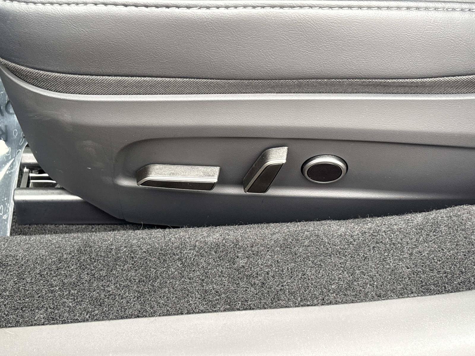 Used 2026 Tesla Model 3 RWD image 15