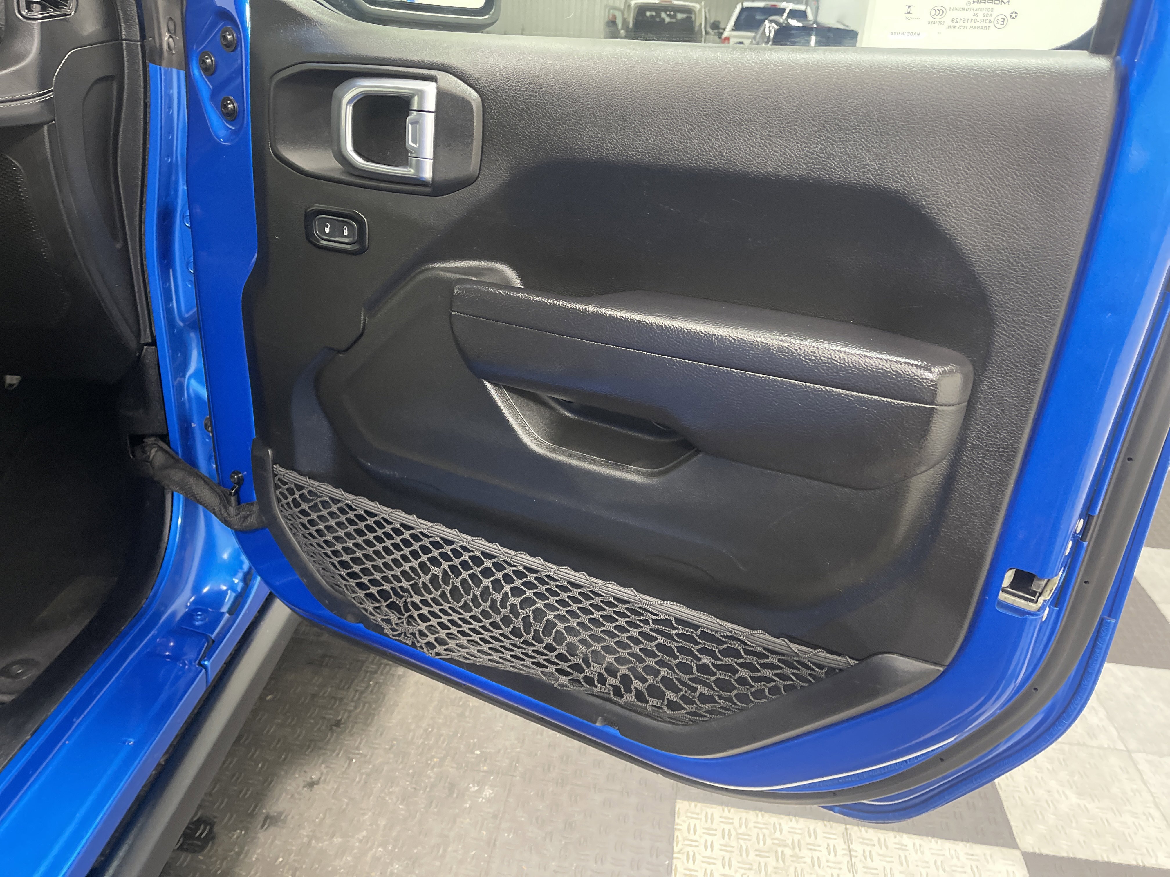 Used 2024 Jeep Wrangler Unlimited Rubicon image 25