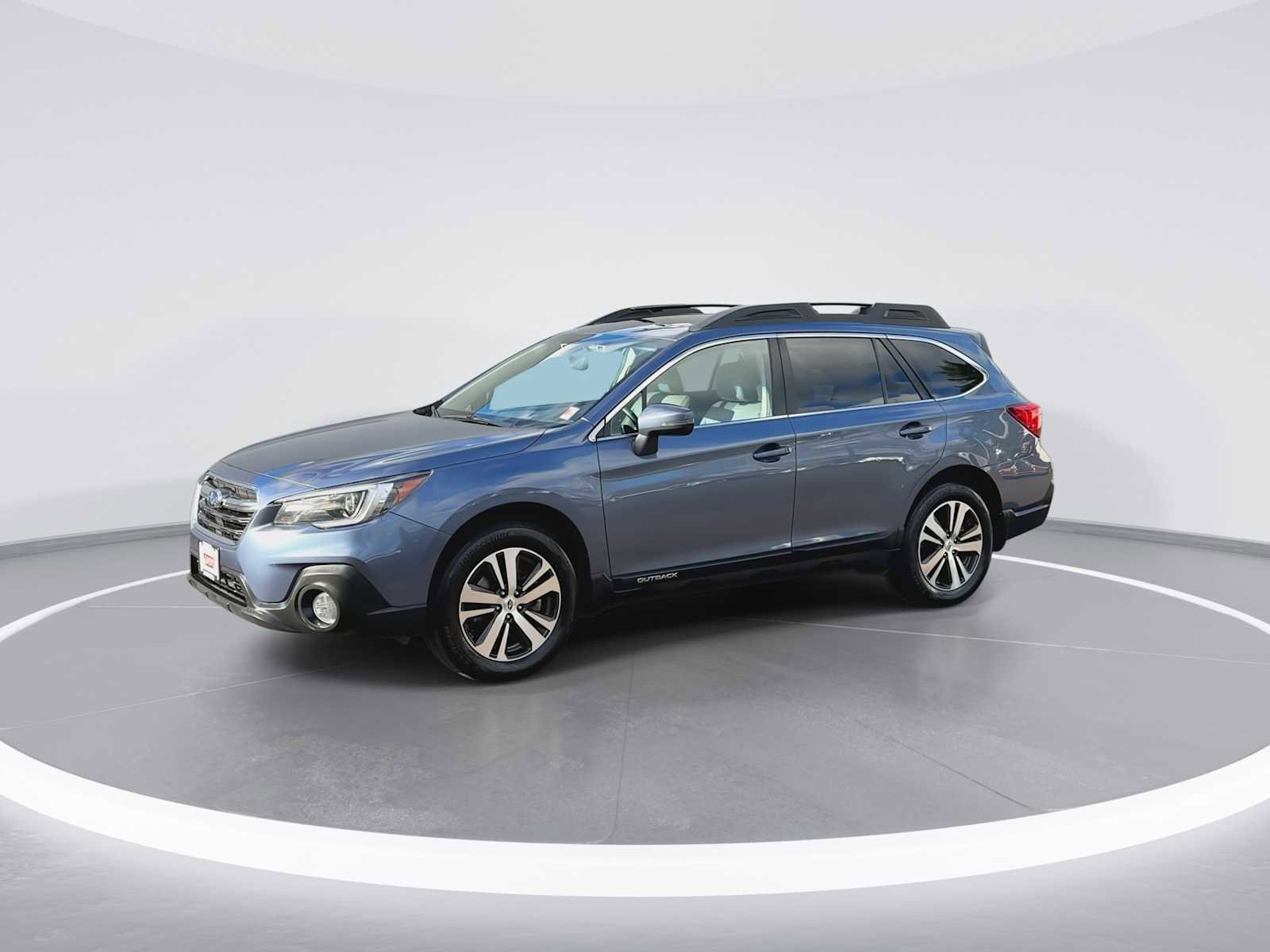 Used 2018 Subaru Outback 2.5i Limited image 4