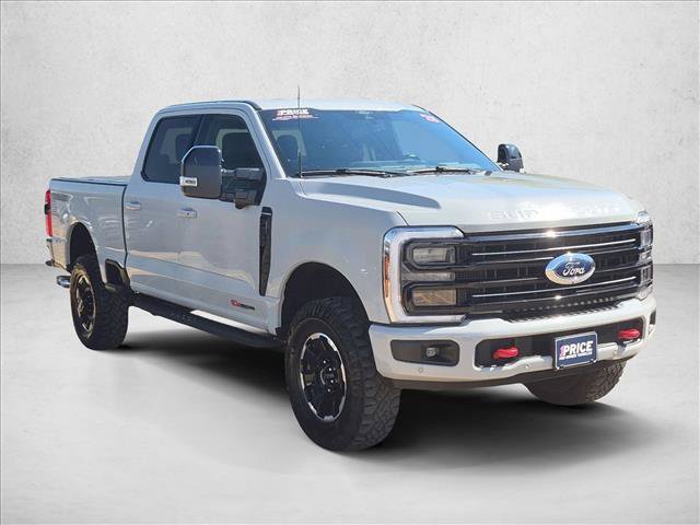 Used 2025 Ford F250 Platinum w/ Tremor Off-Road Package AWD/4WD image 3
