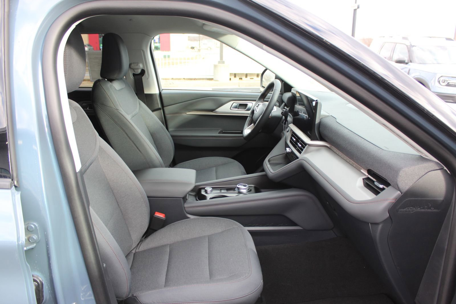 New 2026 Ford Explorer Active image 13