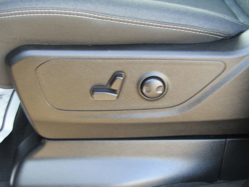 Used 2025 RAM 1500 Big Horn image 15